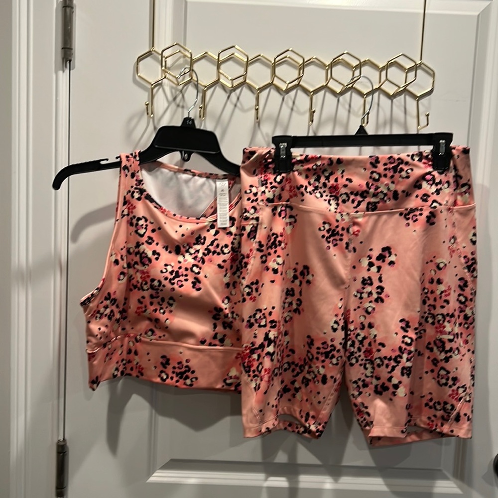 Nanette Lepore sz XL athletic shorts and bra top
